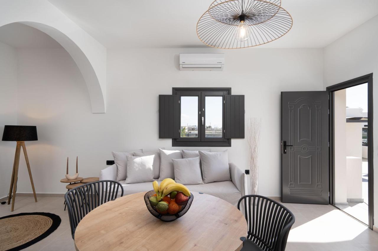 Almira Luxury Suites Perivolos Zewnętrze zdjęcie