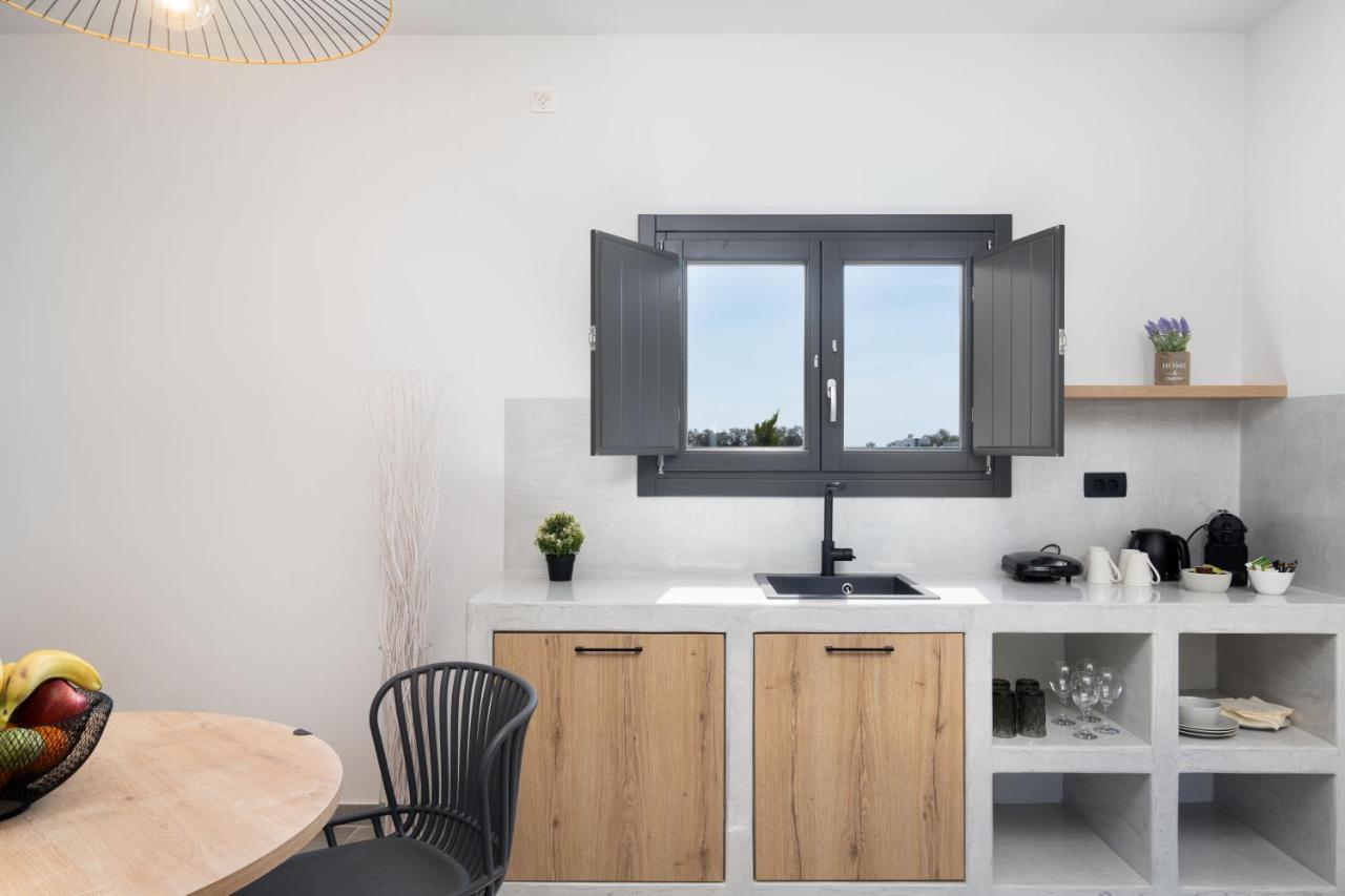 Almira Luxury Suites Perivolos Zewnętrze zdjęcie